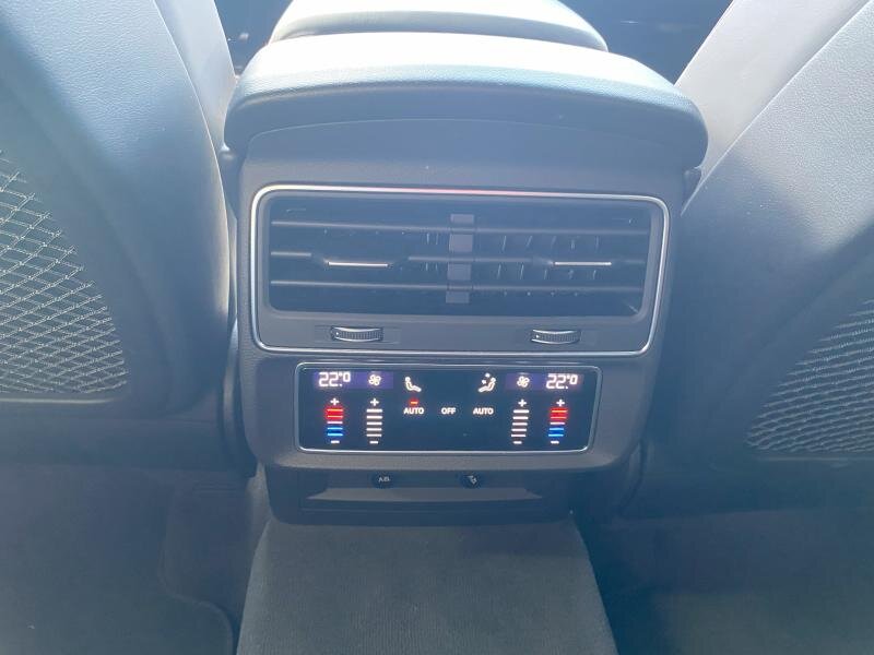 Audi SQ8 SUV 4,0 l 373 kw