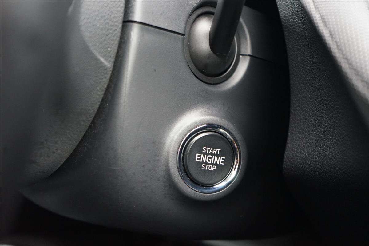 Škoda Fabia Hatchback 999,0 59 kw