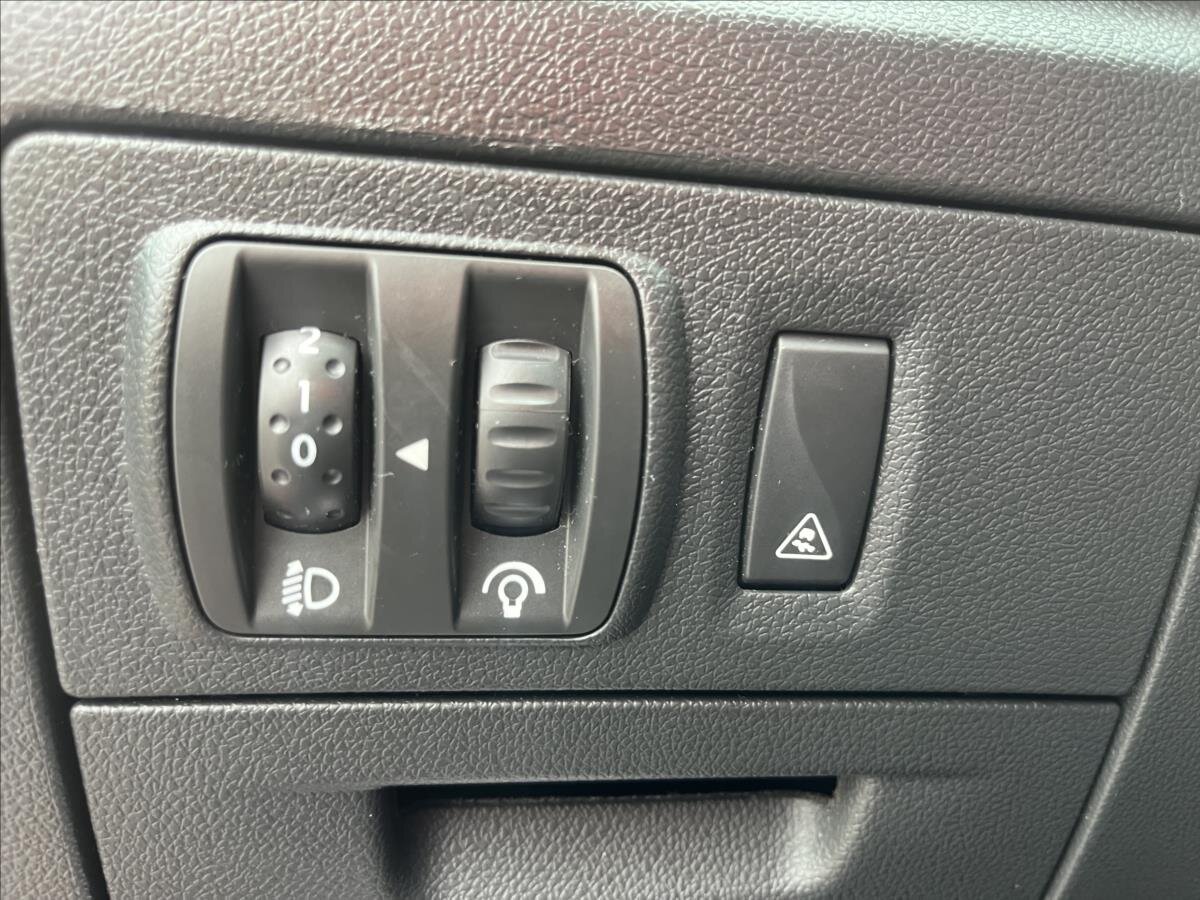 Renault Laguna Liftback 1,5 l 81 kw