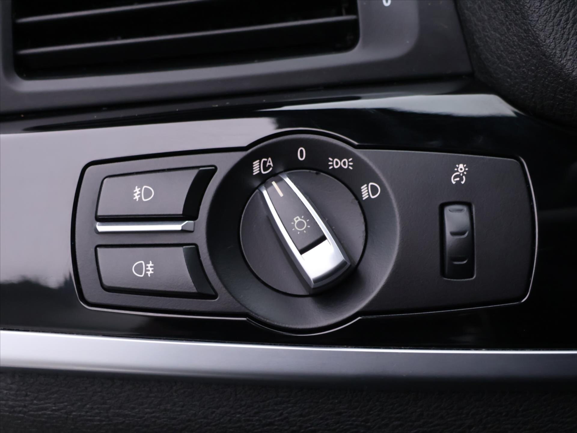 BMW X3 SUV / Terénní 3,0 l 190 kw