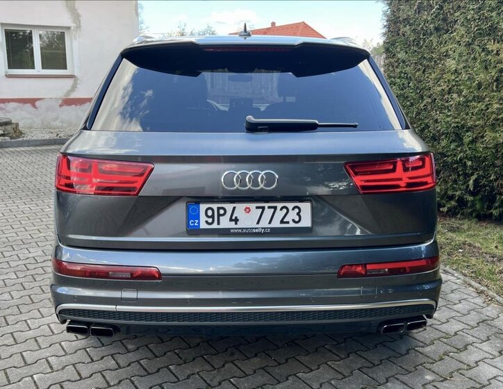 Audi SQ7 SUV / Terénní 4,0 l 320 kw