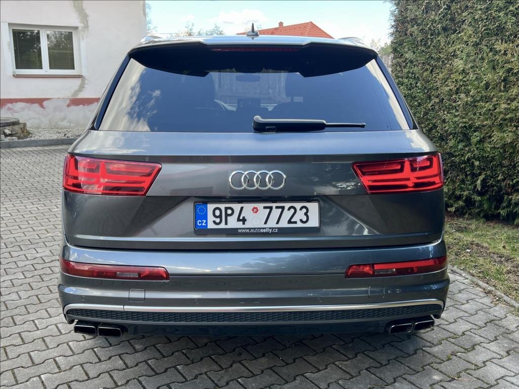 Audi SQ7 SUV / Terénní 4,0 l 320 kw