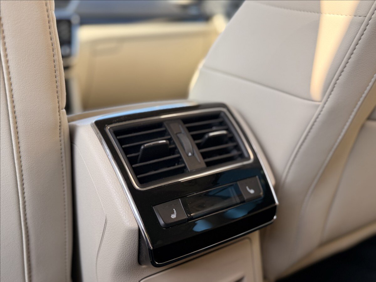 Škoda Superb Kombi 2,0 l 140 kw