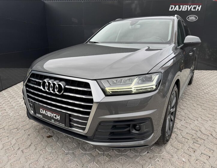 Audi Q7 2