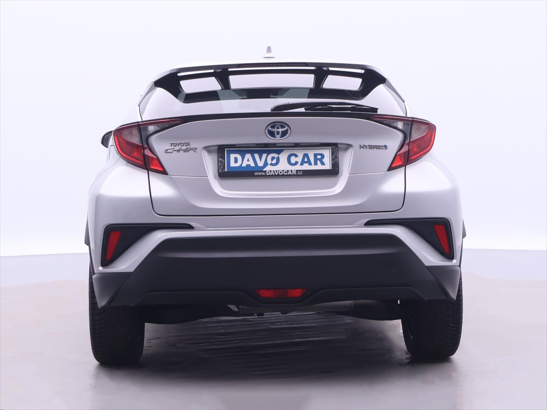 Toyota C-HR SUV 1,8 l 72 kw