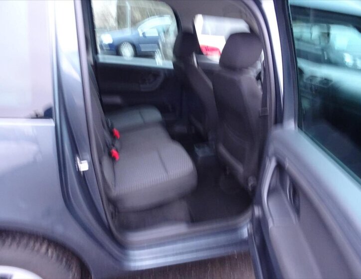 Škoda Roomster 13