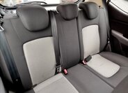 Hyundai i10 Hatchback 1,1 l 49 kw