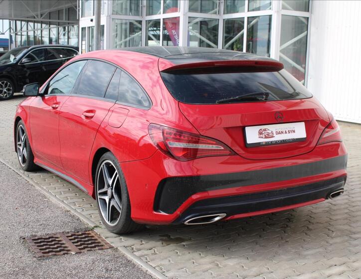 Mercedes-Benz CLA 4