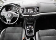 Volkswagen Sharan MPV 2,0 l 103 kw
