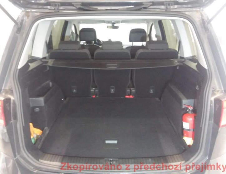 Volkswagen Touran Ostatní 1,5 l 110 kw