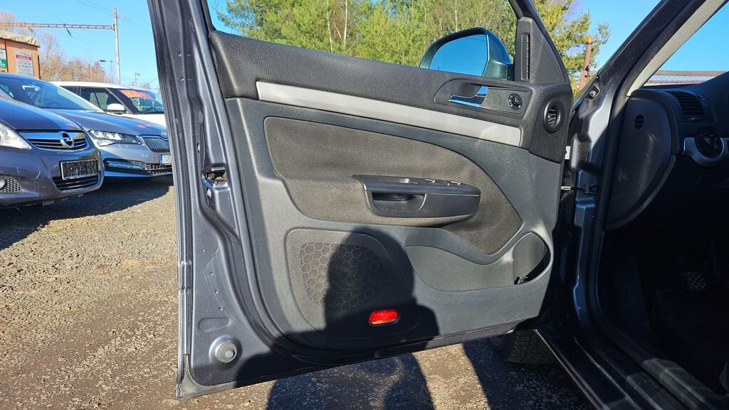 Škoda Octavia Kombi 1,6 l 77 kw