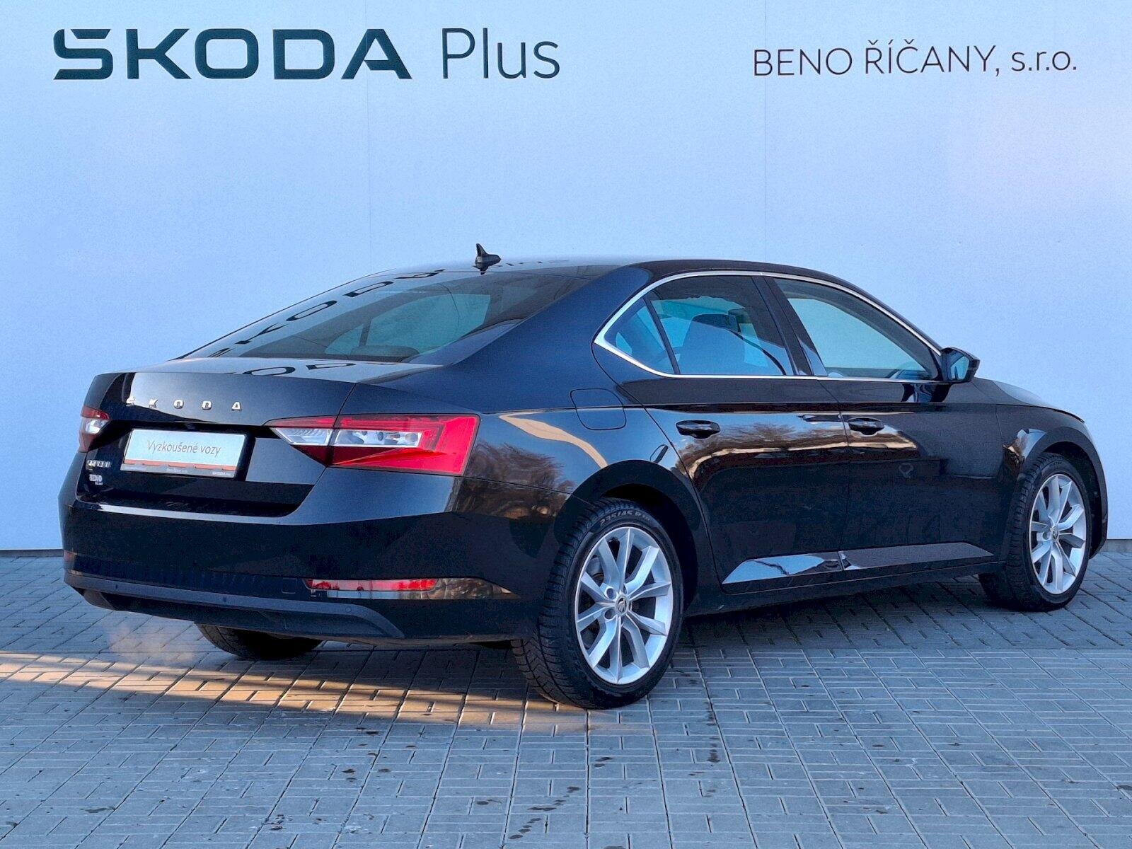 Škoda Superb Sedan 2,0 l 110 kw