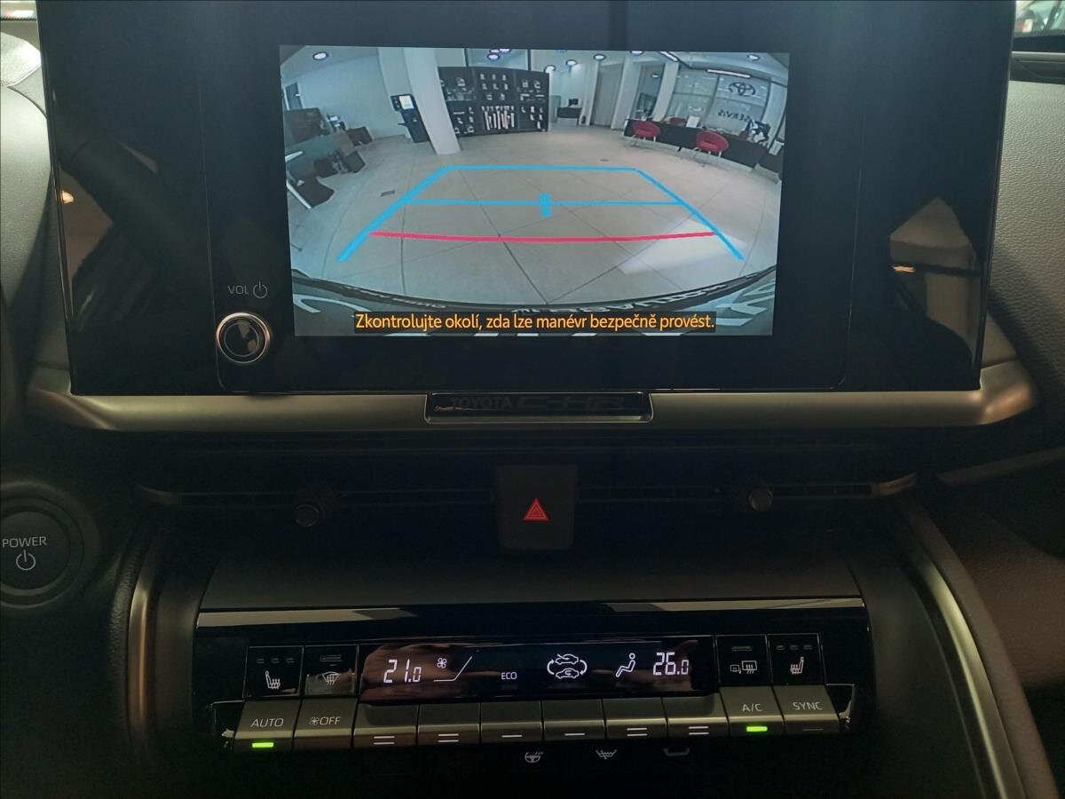 Toyota C-HR SUV 1,8 l 103 kw