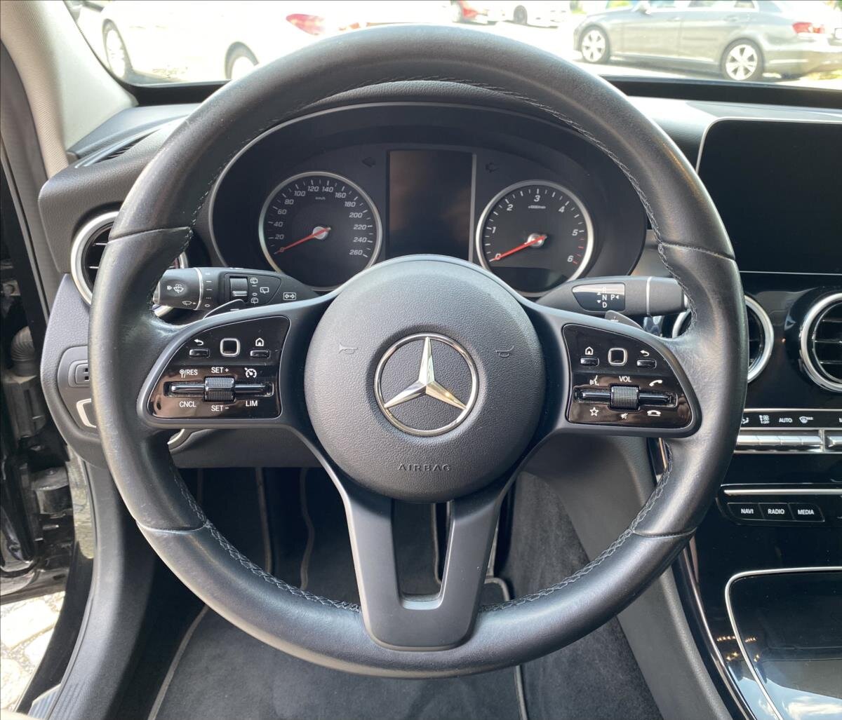 Mercedes-Benz Třídy C Kombi 1,6 l 118 kw