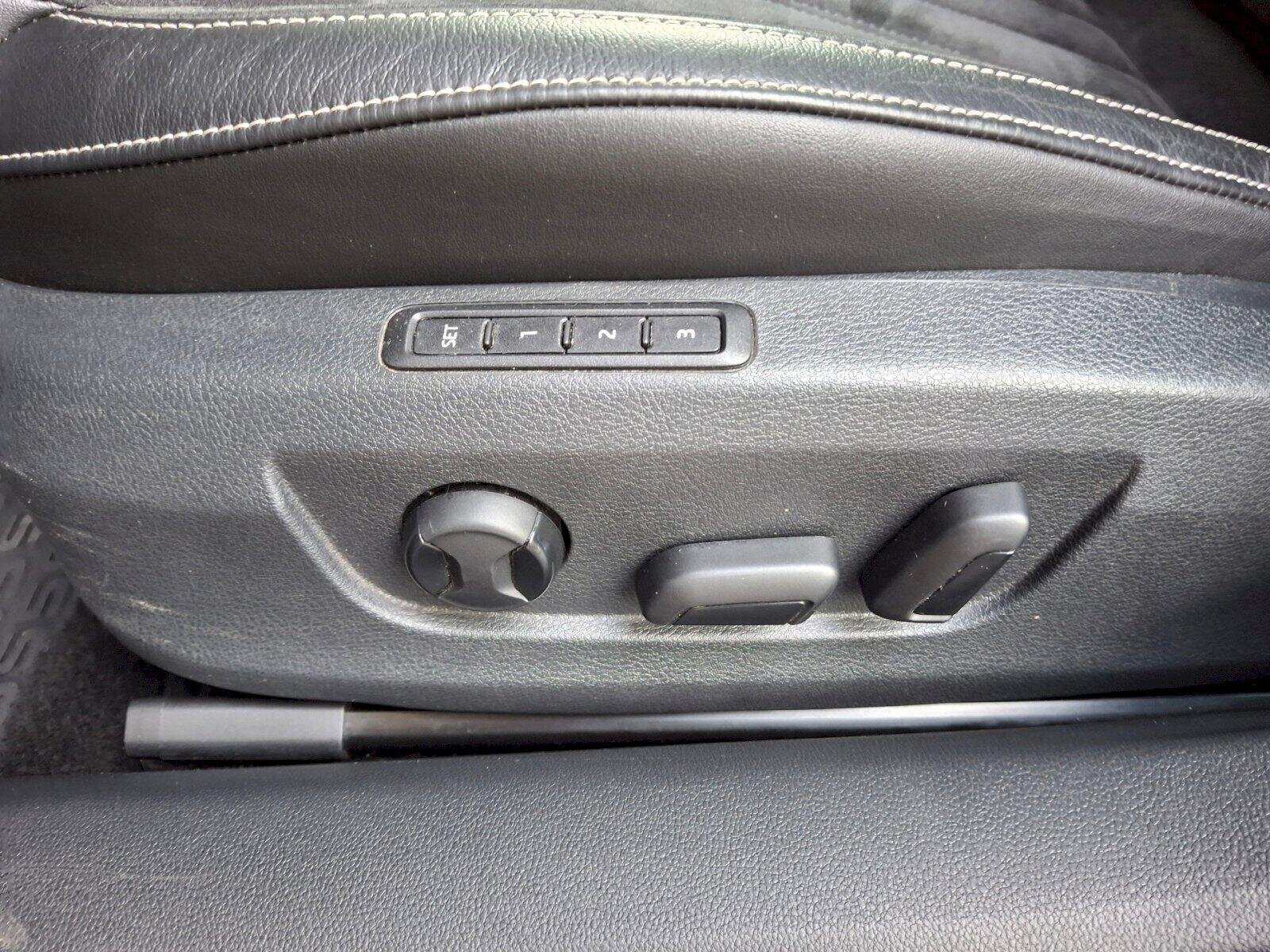 Škoda Superb Sedan / Limuzína 2,0 l 110 kw