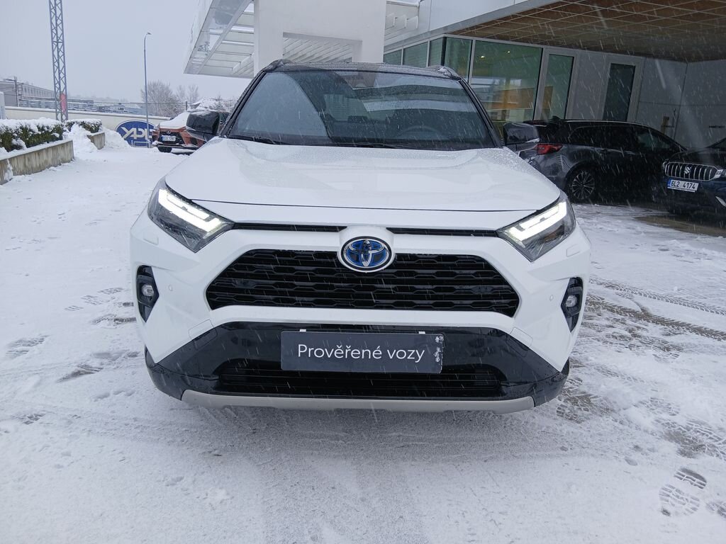 Toyota RAV4 SUV 2,5 l 131 kw