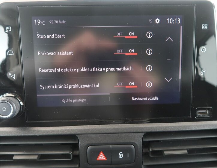 Opel Combo MPV 1,5 l 96 kw