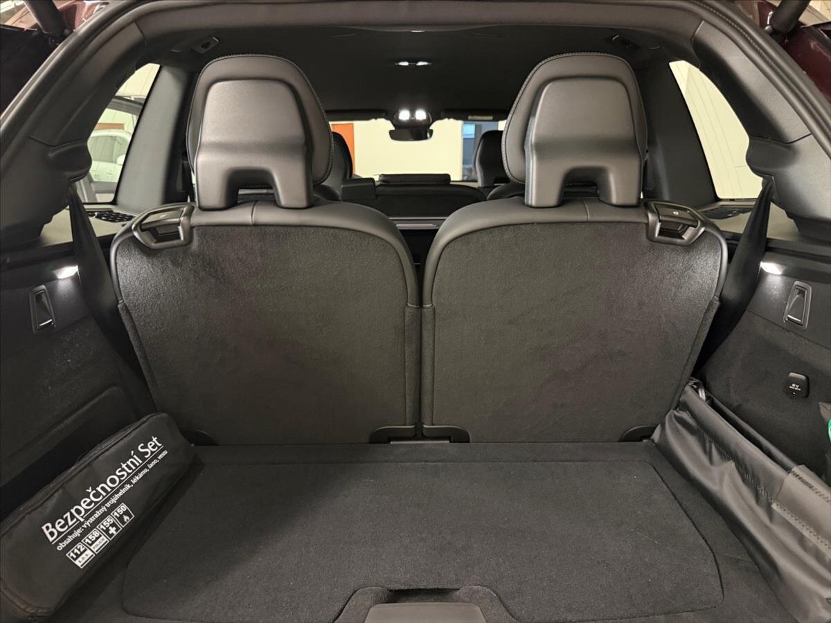 Volvo XC90 SUV / Terénní 2,0 l 184 kw