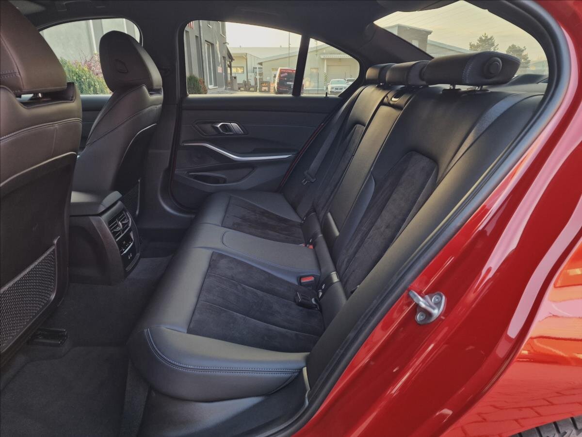 BMW Řada 3 Sedan 2,0 l 140 kw