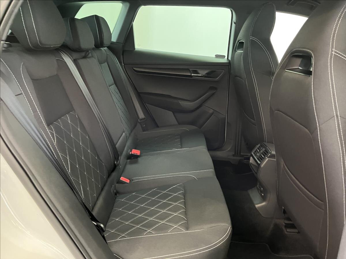 Škoda Karoq SUV / Terénní 1,5 l 110 kw