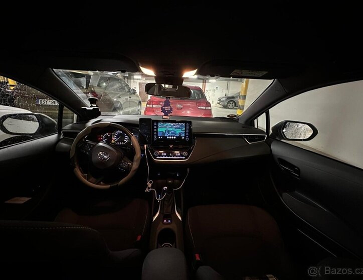 Toyota Corolla Kombi 0,0 90 kw