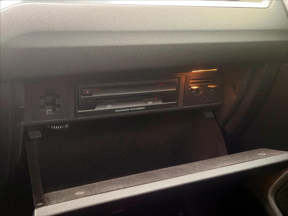 Volkswagen Golf Sportsvan MPV 1,2 l 81 kw