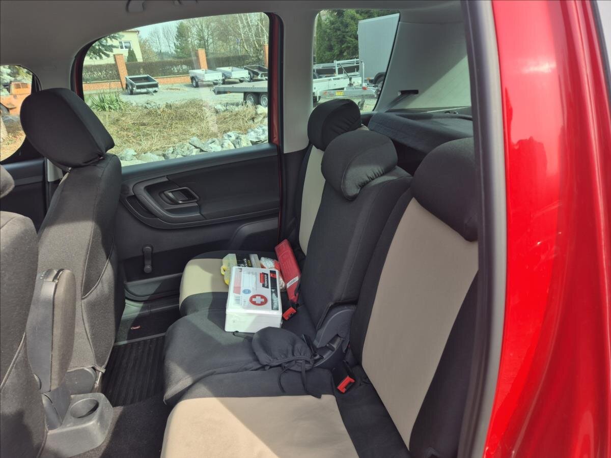 Škoda Roomster Kombi 1,2 l 63 kw