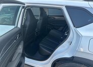 Dongfeng Ostatní SUV / Terénní 1,5 l 145 kw