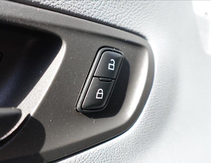 Ford Transit Ostatní 2,0 l 96 kw