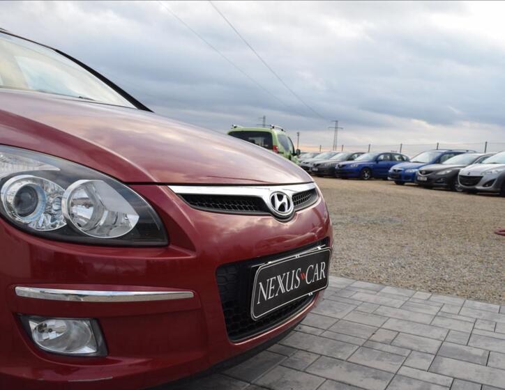 Hyundai i30 13