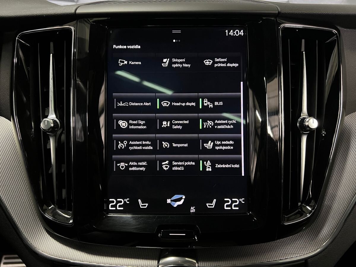 Volvo XC60 SUV / Terénní 2,0 l 288 kw