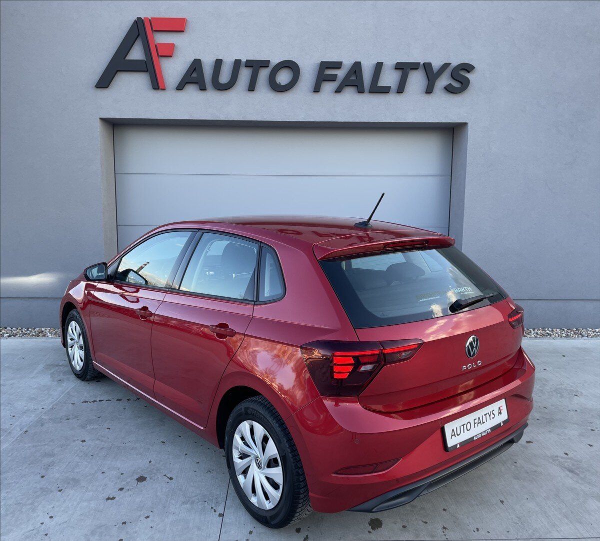 Volkswagen Polo Hatchback 999,0 70 kw