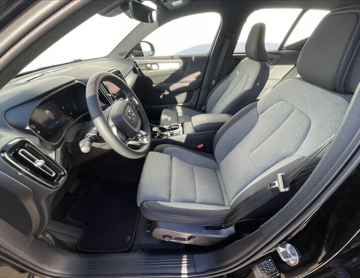 Volvo XC40 SUV 2,0 l 145 kw