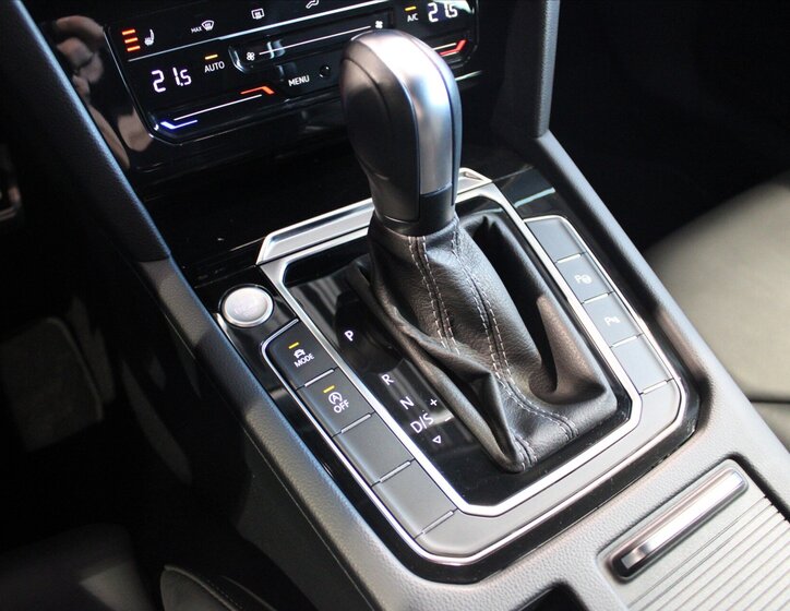 Volkswagen Arteon Kombi 2,0 l 147 kw