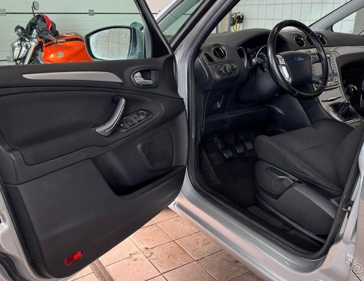 Ford S-MAX SUV / Terénní 0,0 103 kw