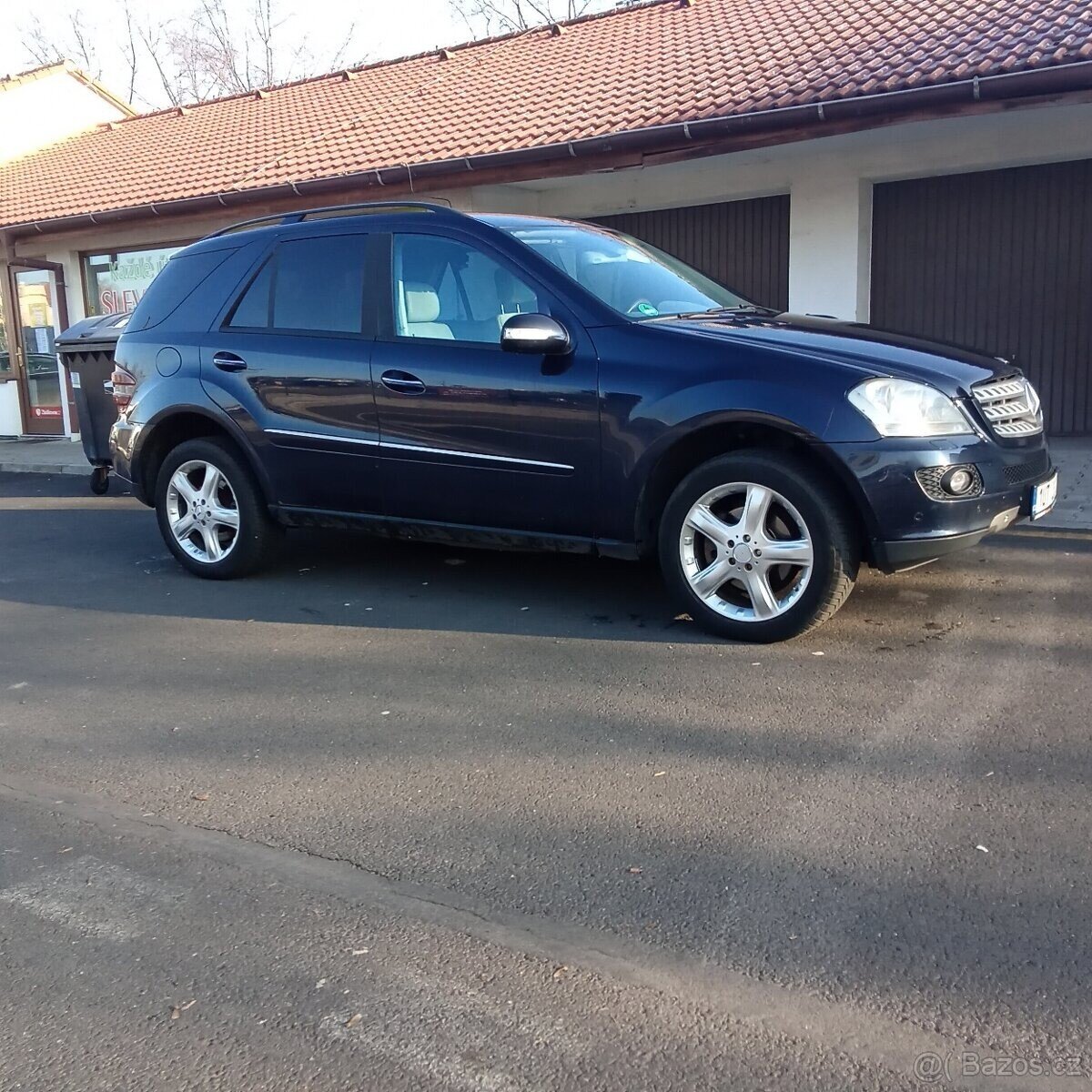 Mercedes-Benz Třídy M SUV 0,0 165 kw