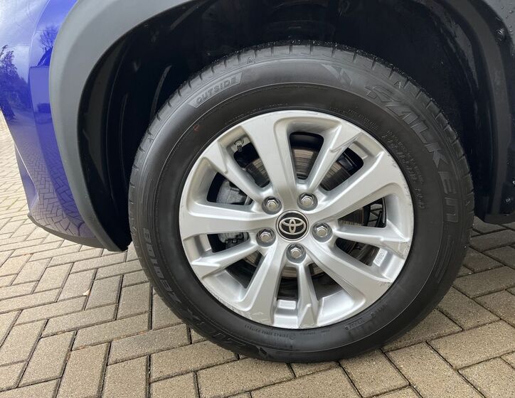 Toyota Yaris Cross 27