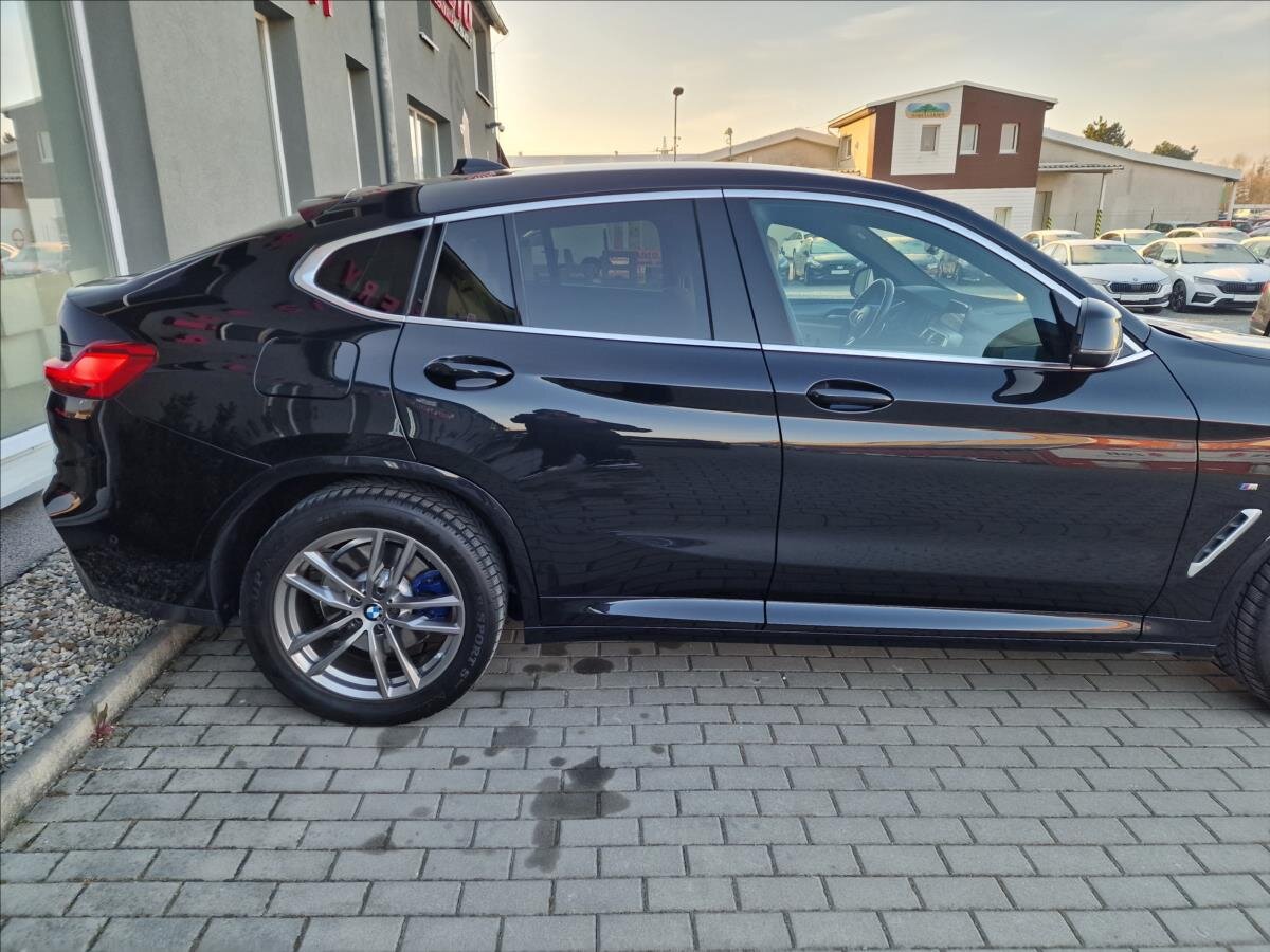 BMW X4 SUV / Terénní 3,0 l 210 kw