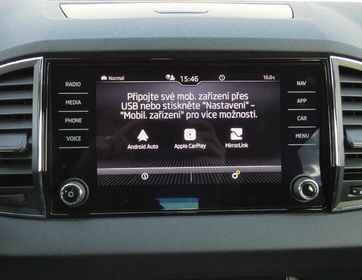 Škoda Karoq SUV / Terénní 1,5 l 110 kw