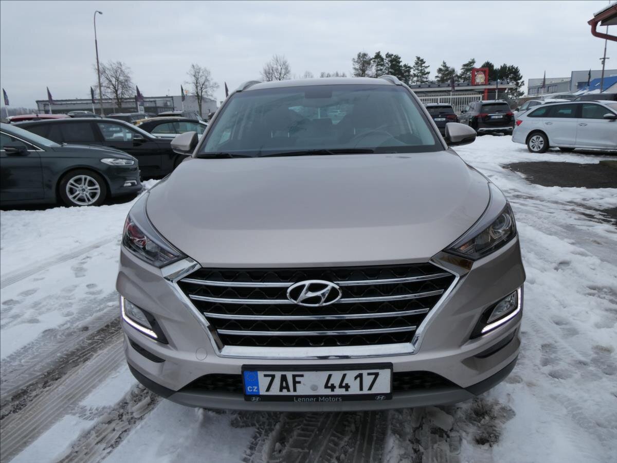 Hyundai Tucson SUV 1,6 l 85 kw