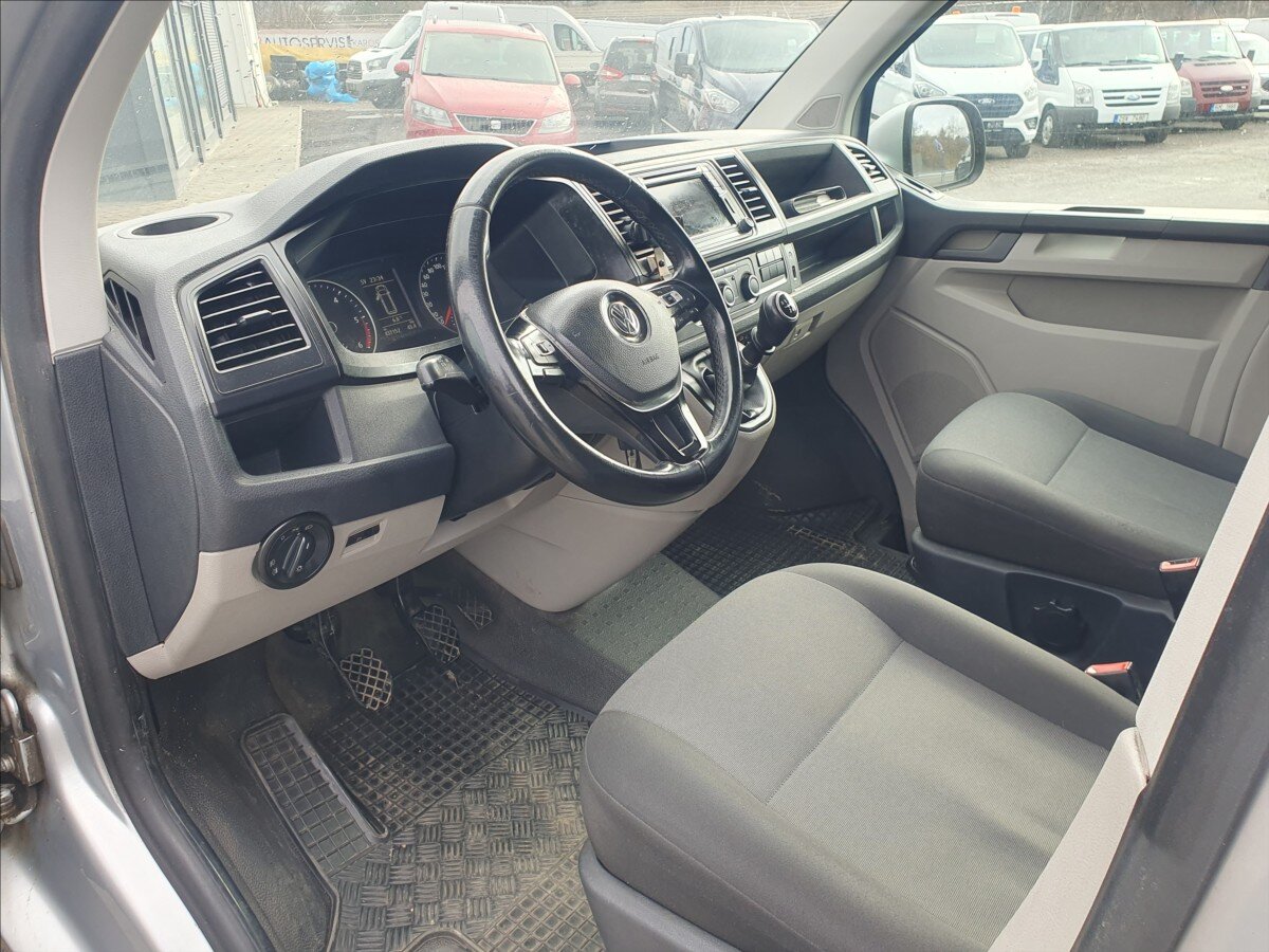 Volkswagen Transporter Kombi 2,0 l 110 kw