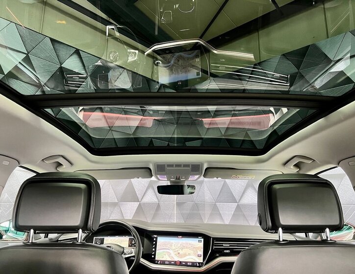 Volkswagen Touareg SUV / Terénní 3,0 l 210 kw