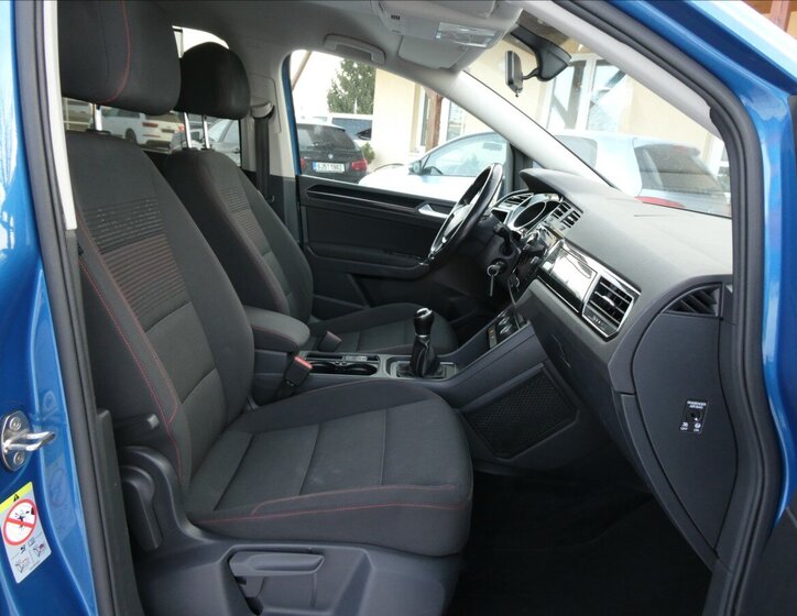 Volkswagen Touran MPV 1,2 l 81 kw