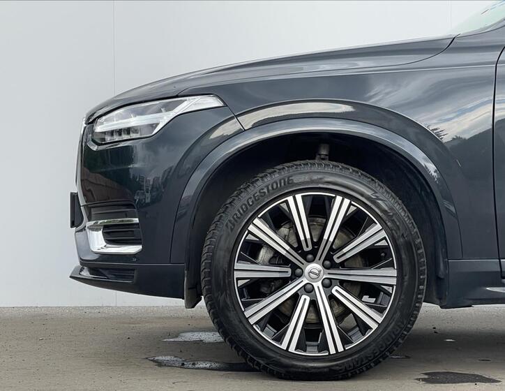 Volvo XC90 19