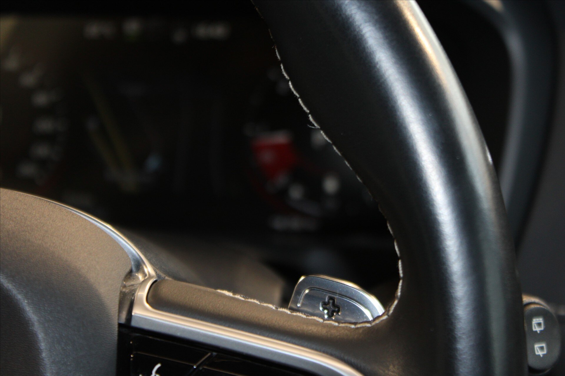 Volvo XC90 SUV / Terénní 2,0 l 173 kw