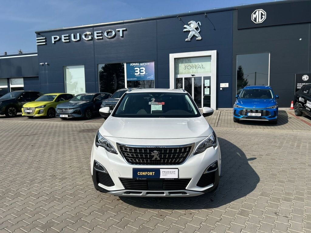 Peugeot 3008 SUV / Terénní 1,5 l 96 kw