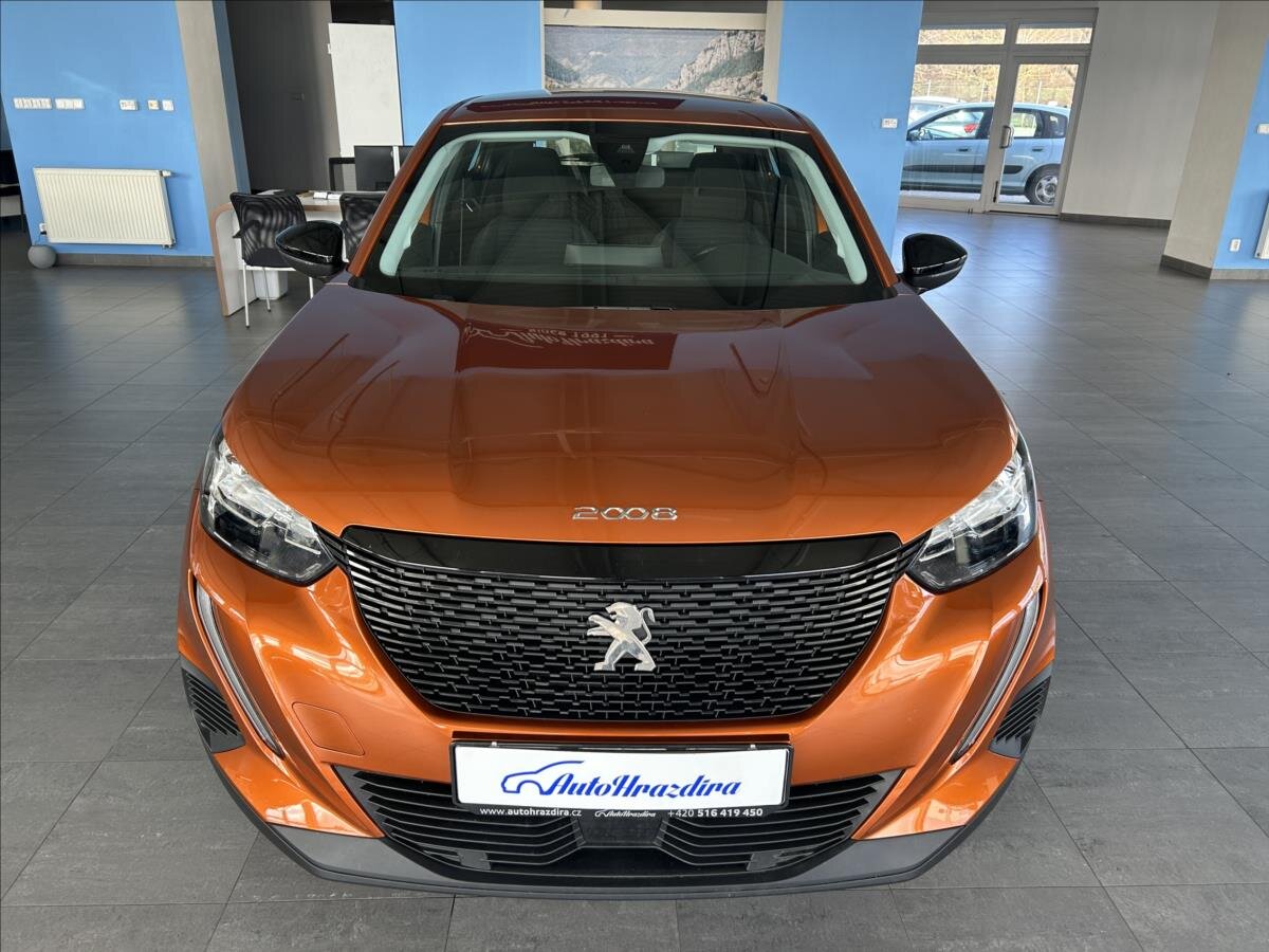 Peugeot 2008 SUV / Terénní 1,2 l 74 kw