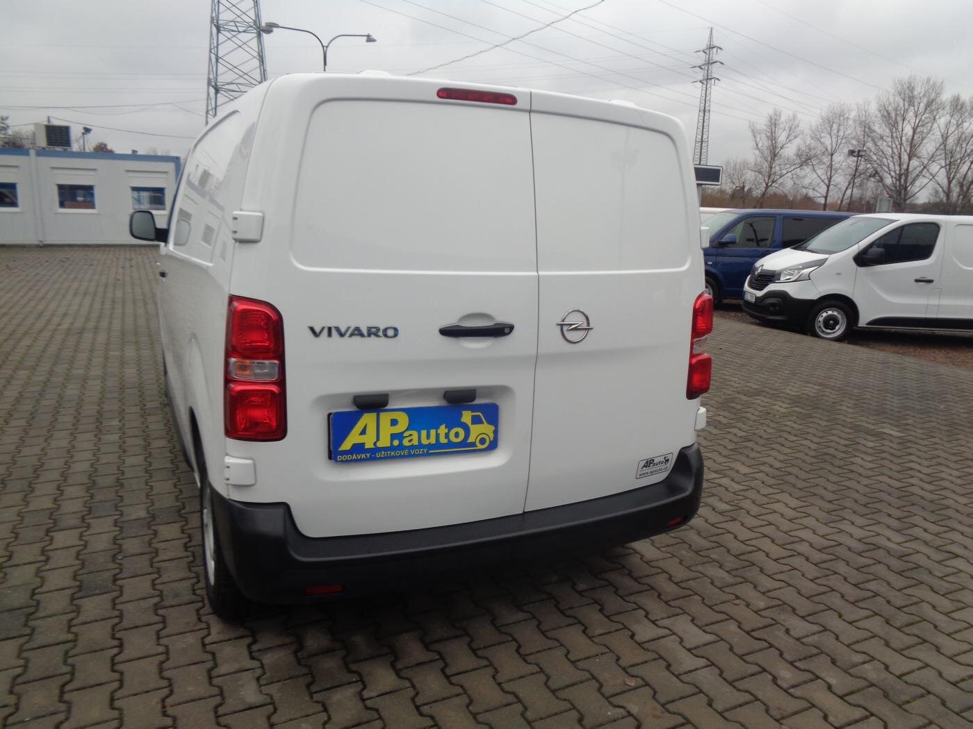 Opel Vivaro Ostatní 1,5 l 75 kw