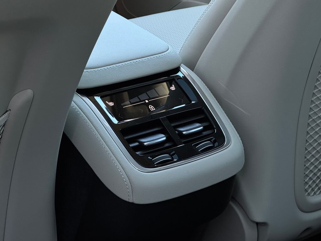 Volvo XC90 SUV / Terénní 2,0 l 184 kw