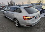 Škoda Superb Kombi 2,0 l 110 kw